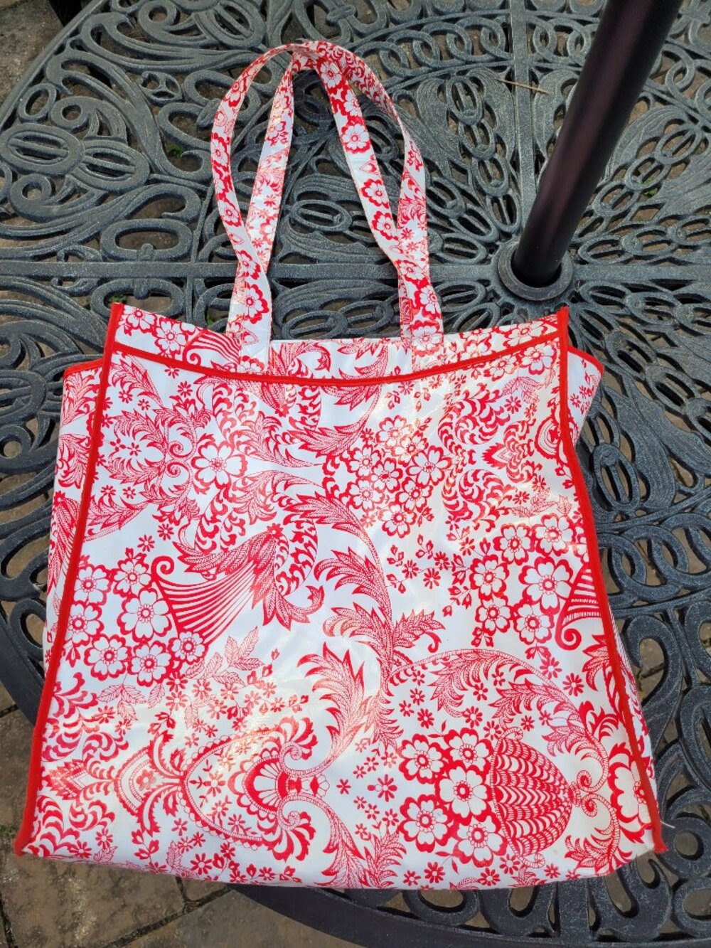 Mary Jane Reversible Oilcloth Red Toile/Red Gingham  Tote, Shop, Beach Bag, NWOT